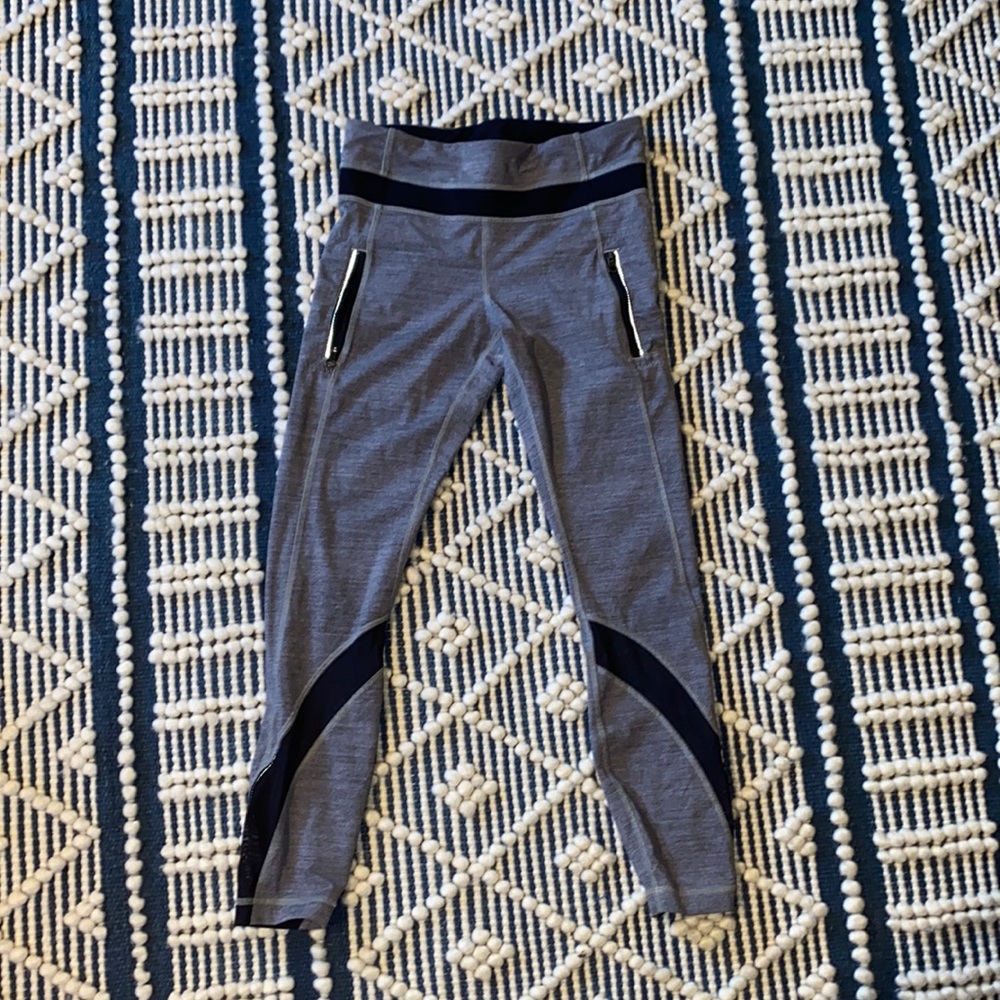 cute lulu lemon leggings Size 6/S